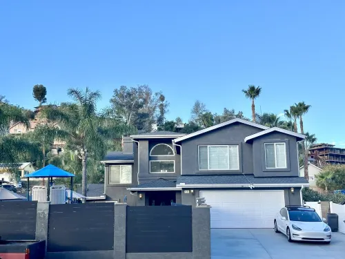Sleeps 50+ New Luxury Private Resort with Pool Golf Arcade Spa Playground Poker - Villas