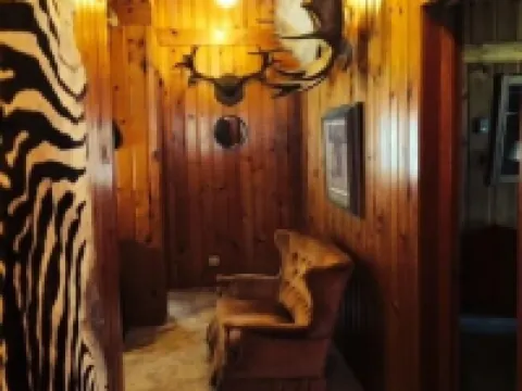 Comfortable House With Kitchen On The Chena River. Family Friendly. Hotels in College