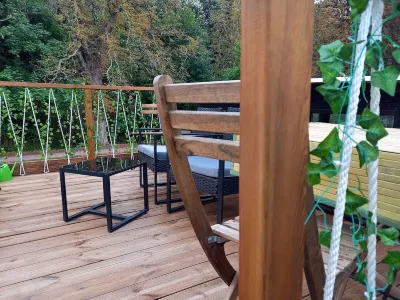 Independent apartment on barge with terrace near the city center Hotel in zona Centre Pompidou-Metz