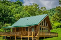 ✧Queen Cabin - wait until you see the BATHROOM!