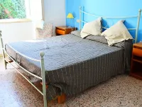 Apartment with veranda and garden just 300 meters from the sea