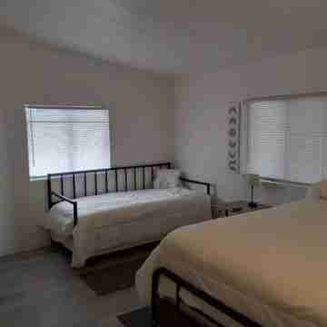 The Green River House Rooms