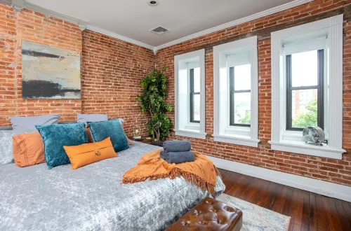 Beautiful Loft with a City View