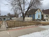 Great Location! 2 Houses for large groups!!