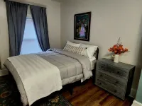 TROY, NY Studio near Emma Willard