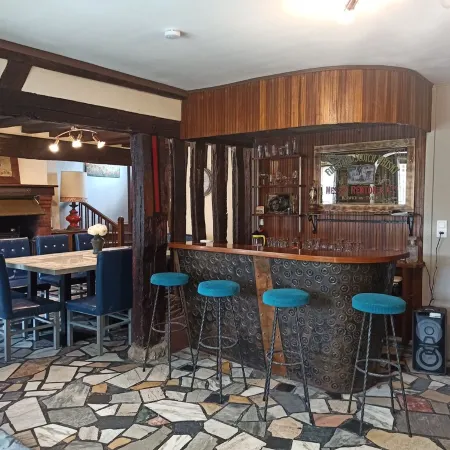 Vacation home for 10 people 1h15 from Paris