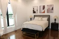 The Luxe High Roller! 2 bed apt in Metropolis near Harrah's Casino! Pet friendly Hotels in Metropolis