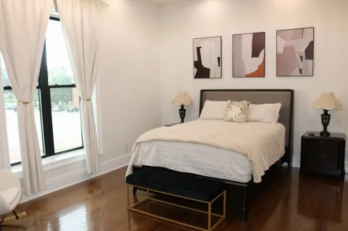 The Luxe High Roller! 2 bed apt in Metropolis near Harrah's Casino! Pet friendly