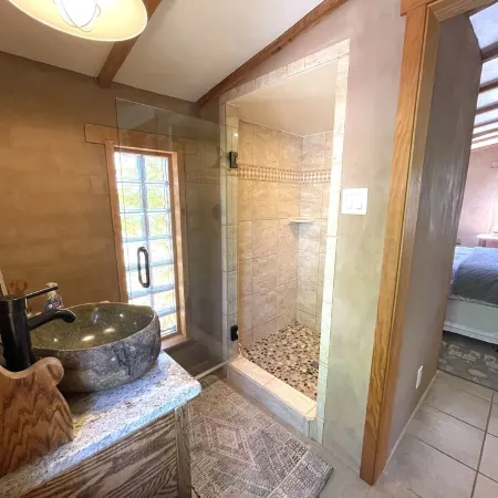 Historic Southern Utah Cottage- 20 miles to Zion National Park