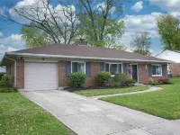 Home away in Kettering! Hotels in Kettering