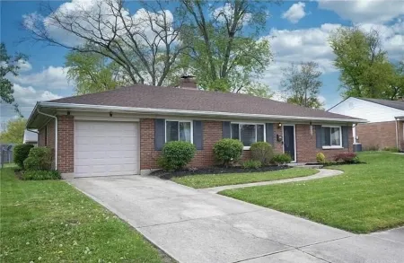 Home away in Kettering! Отели в г. Кеттеринг