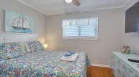 Hilton Head Island Getaway 7 Minute Walk to the Beach