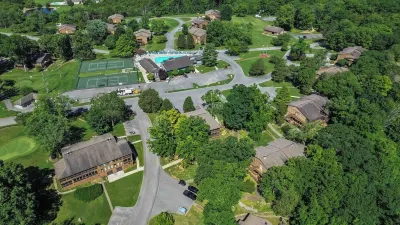 Welcome to Lakeside Oasis – A Lakeside Getaway