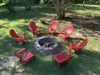 Hideaway Hill - the peacefulness you want within walking distance to downtown.