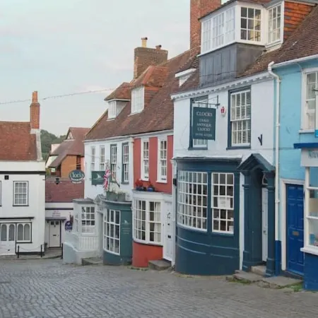 Beaufort House, Lymington Town Centre