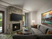 Grand Bohemian Lodge Greenville, Autograph Collection Hotels near West End