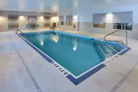 TownePlace Suites Hamilton - Pools
