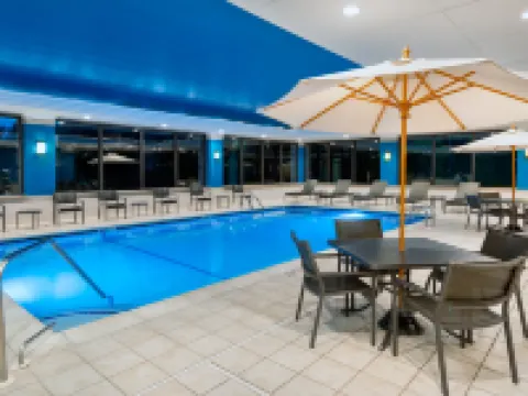 Hampton Inn Hartford-Airport Hotels in Windsor