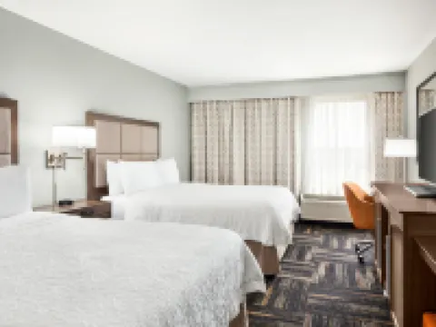 Hampton Inn Paris Hotels in Paris