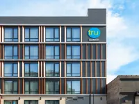 Tru by Hilton Brooklyn Hotels near Union Hall