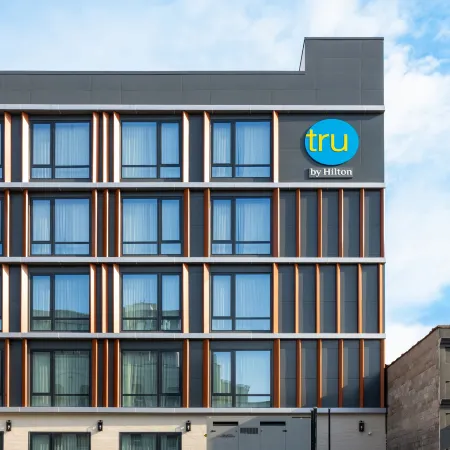 Tru by Hilton Brooklyn Отели рядом с достопримечательностью «Союз Холл»
