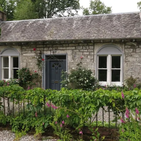 The Lodge at Duchray Castle. Perfect for family with 3 small children.