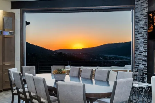 Available Long Term- Stunning 6/7 Bed Home with Unbelievable Views-Park City