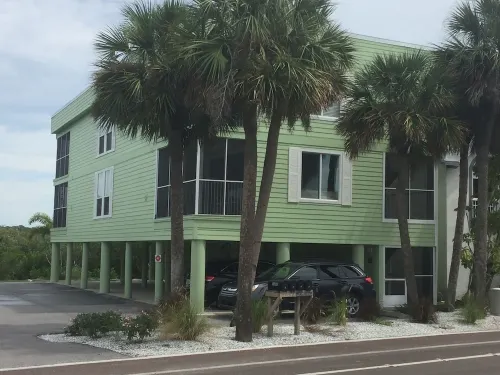 No Hurricane Damage!!!  Beautiful Beaches and Condo!!!