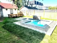 Amazing Location. Jackson St with Pool.  Featured on #Staycation. - Hot Tub