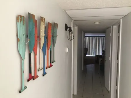 Cozy Condo on the Beach Отели рядом с достопримечательностью «Сисайд Сиберд Санкчури»