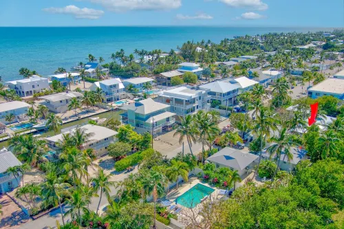 Bungalow #5 - 2 Bed/1 Bath & Pool in Islamorada 이슬라모라다 호텔