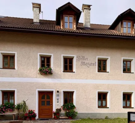 Large chalet apartment near Kronplatz for up to 7 people with sauna