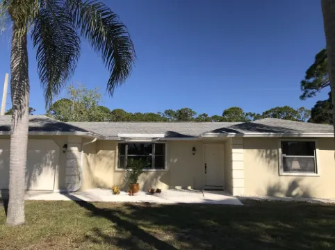 Newly Renovated Coastal Style house