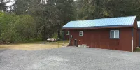 The Newly remodeled Kodiak Cabin! A Quiet Spot to Enjoy Alaska.