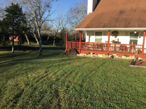 Country home located near Bellville/Sealy only 60 minutes from Houston, Tx