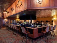 Ramada by Wyndham Elko Hotel at Stockmen's Casino فنادق في إلكو