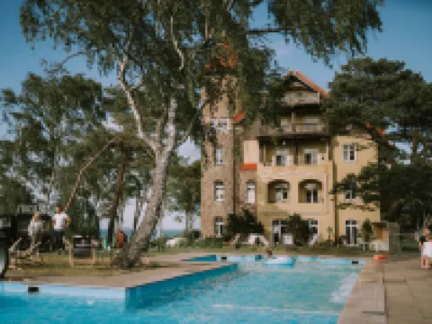 ซาเมค เลบา โรงแรมในLeba