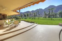 Luxurious 4,500-sq-ft Home, Prime Location, Sweeping Mountain & Golf Course View Các khách sạn ở Indian Wells