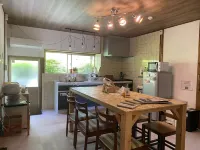 Dear U Uwajima Guesthouse & Cafe Hotel a Uwajima