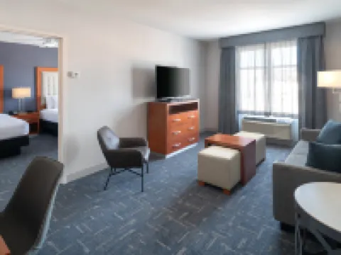 Homewood Suites by Hilton Gateway Hills Nashua Hotels in Nashua