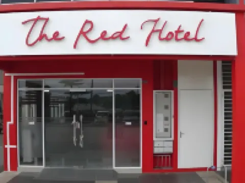 The Red Hotel Hotel di Tanjung Dua Belas