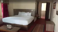 Lalazar Family Resort فنادق في Manshera