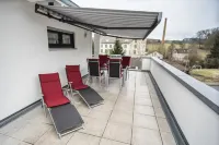 Modern & TOP-equipped apartment (up to 6 pers + Netflix + bicycle garage