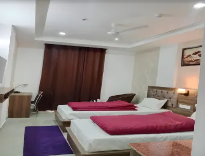 PACIFIC INN HOTEL Hotels in Paonta Sahib