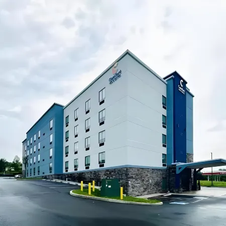 Comfort Inn & Suites