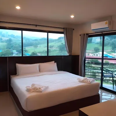 Lamoon Dee Hotel Hotels near Wat Khaem Son