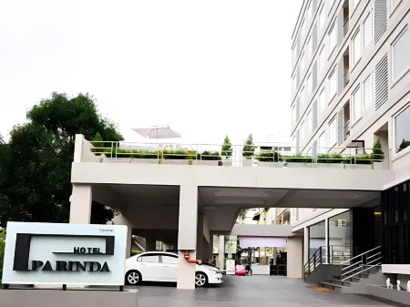 Parinda Hotel