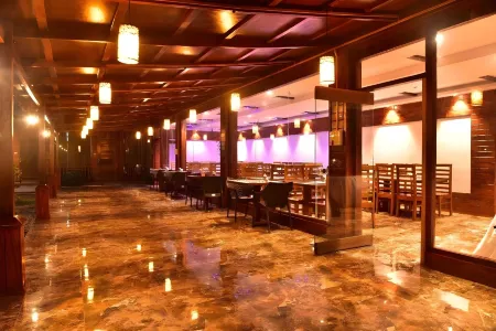 Holiday N Holiday Beach Resort