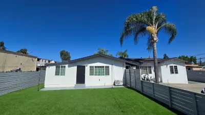 Cozy Outdoor Oasis and Modern Comforts - Charming San Diego Retreat Hotel in zona Bonita Golf Club