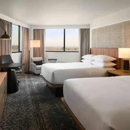 Sheraton Baltimore North Hotel